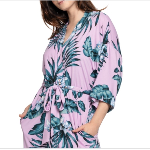 Linea Donatella Rhadna Tropical Palm Leaf Wrapper Robe - Picture 4 of 4